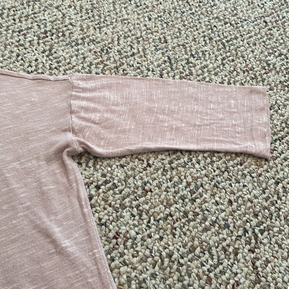 GAP Pale Pink Oversized Top with 3/4 Sleeves - Picture 4 of 7
